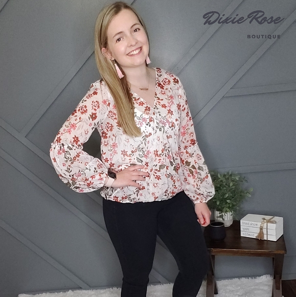 Floral Blouse - Picture 1 of 1